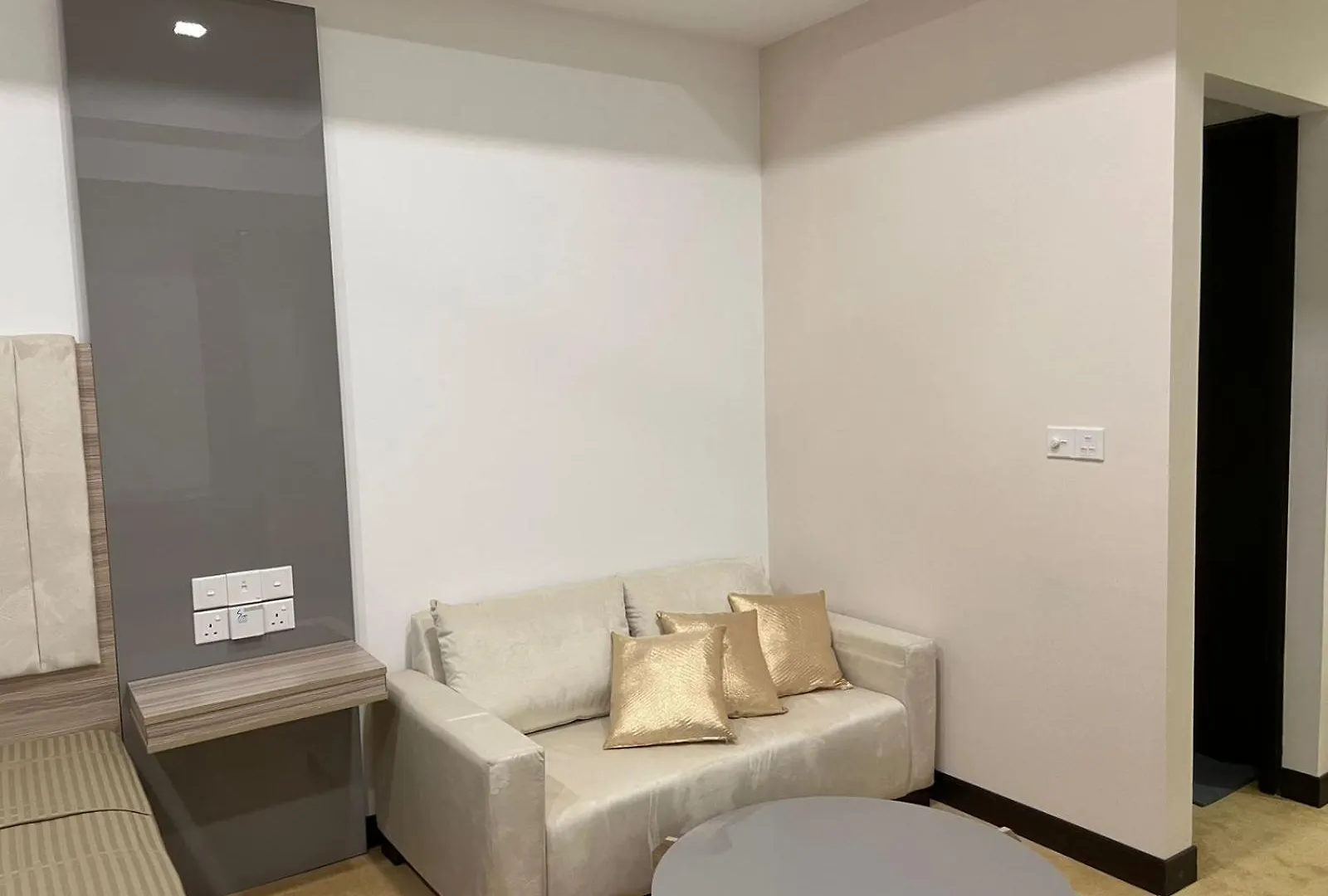 Sea View - Luxury Apartments By Tyronne Negombo 0*,  Sri Lanka