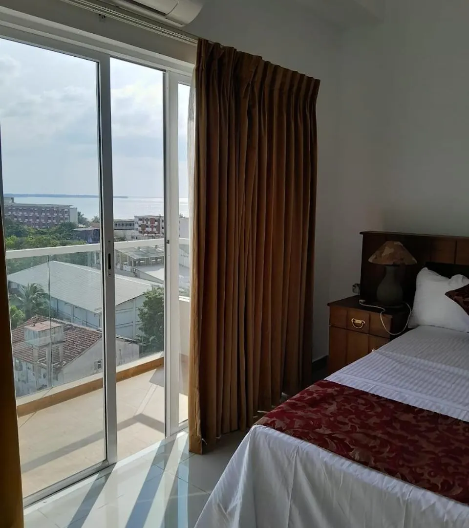 Sea View - Luxury Apartments By Tyronne Negombo