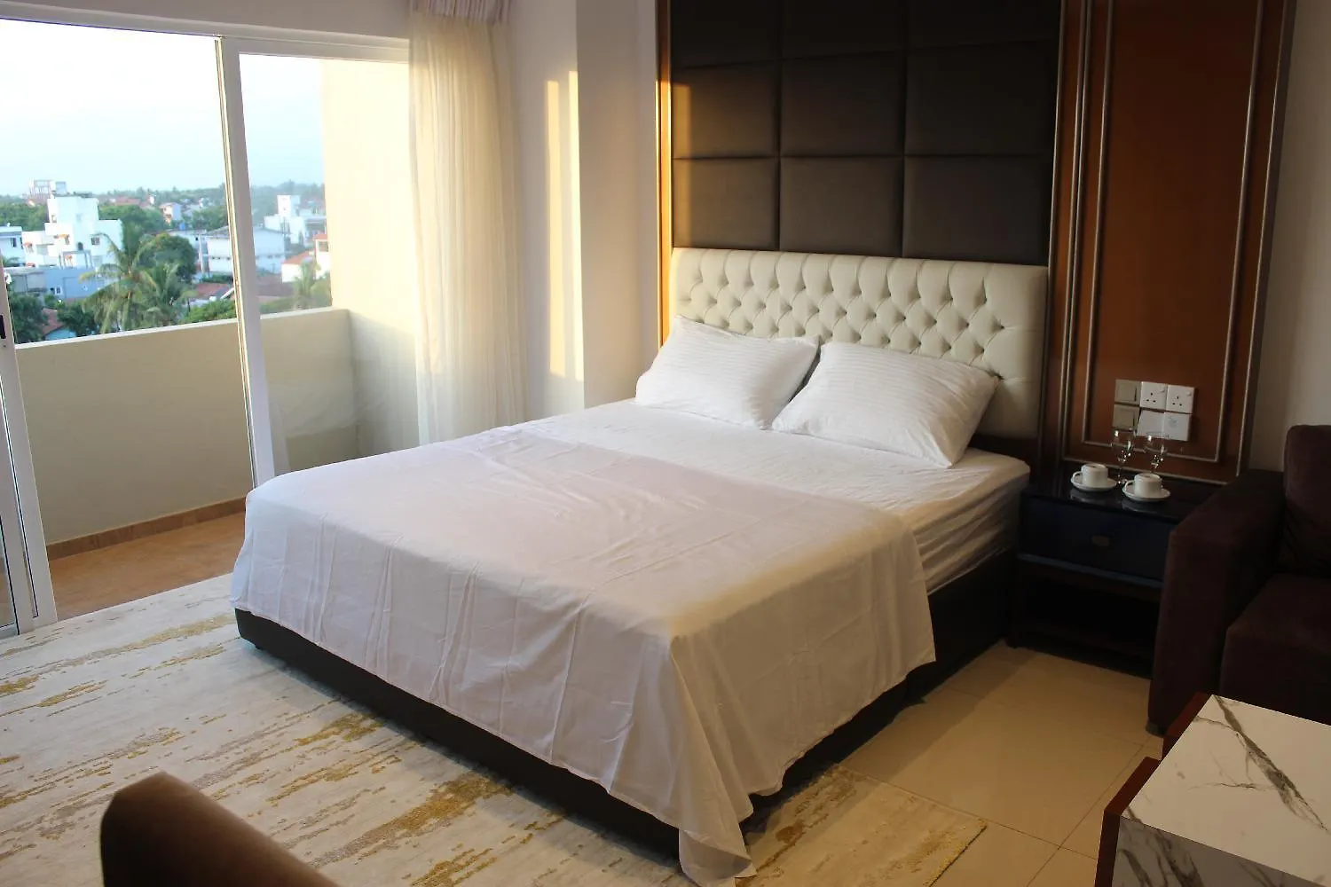 Sea View - Luxury Apartments By Tyronne Negombo