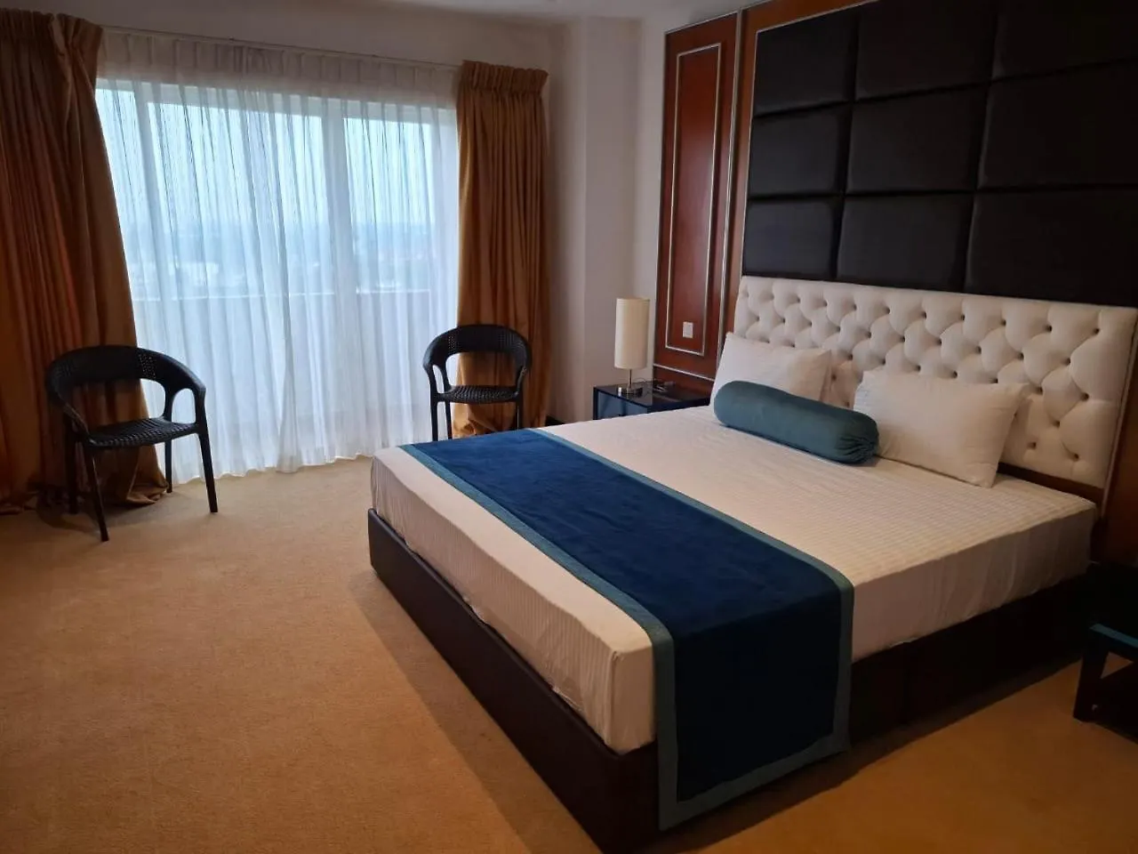Sea View - Luxury Apartments By Tyronne Negombo Sri Lanka