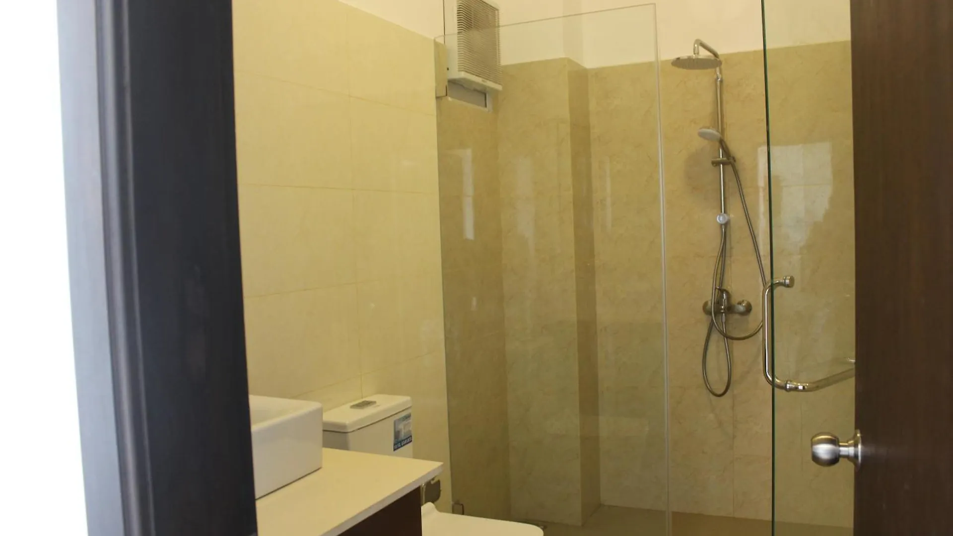 Sea View - Luxury Apartments By Tyronne Negombo